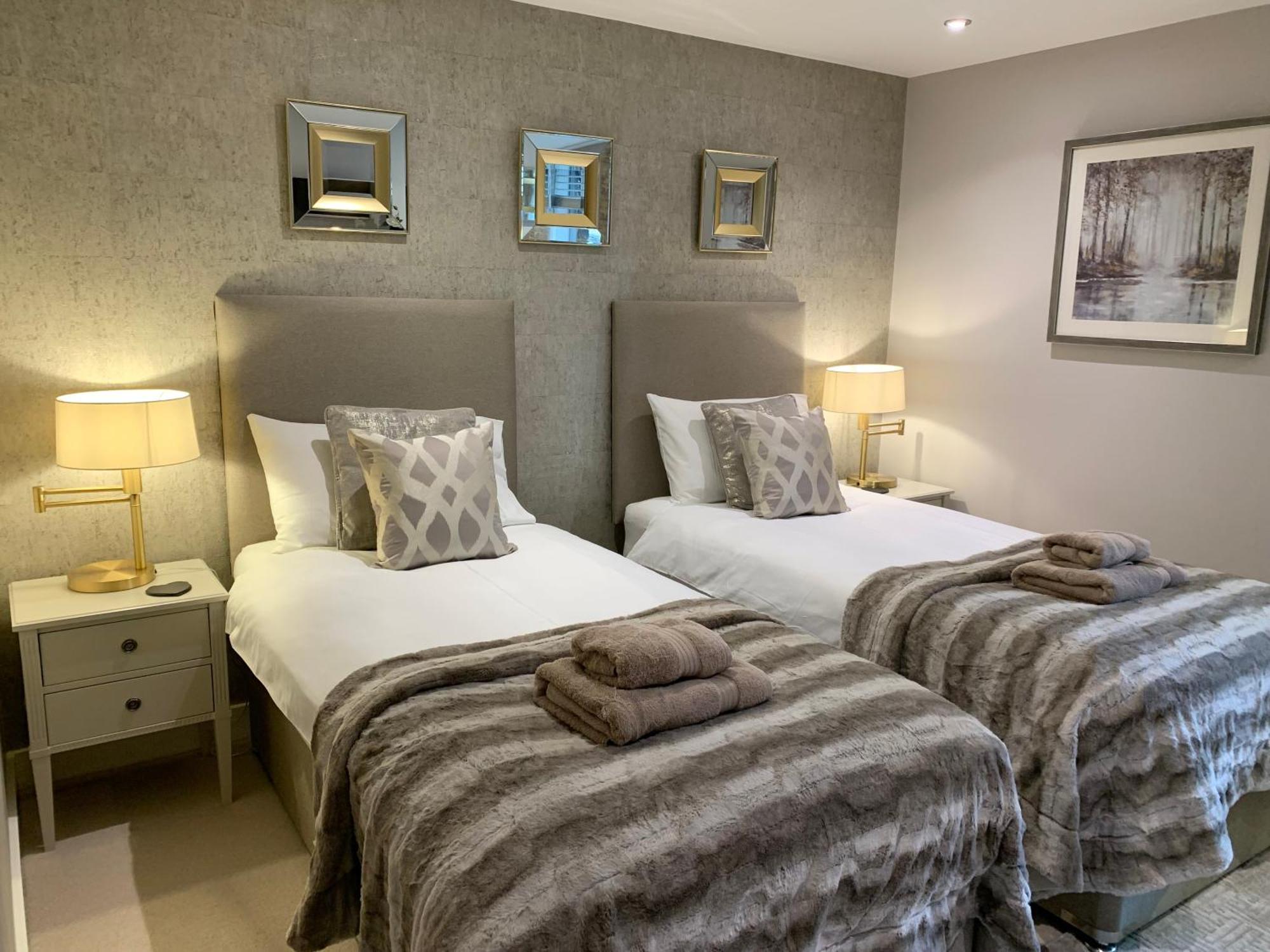 #8 Brunel House Luxury Apartment In Great Malvern Eksteriør billede