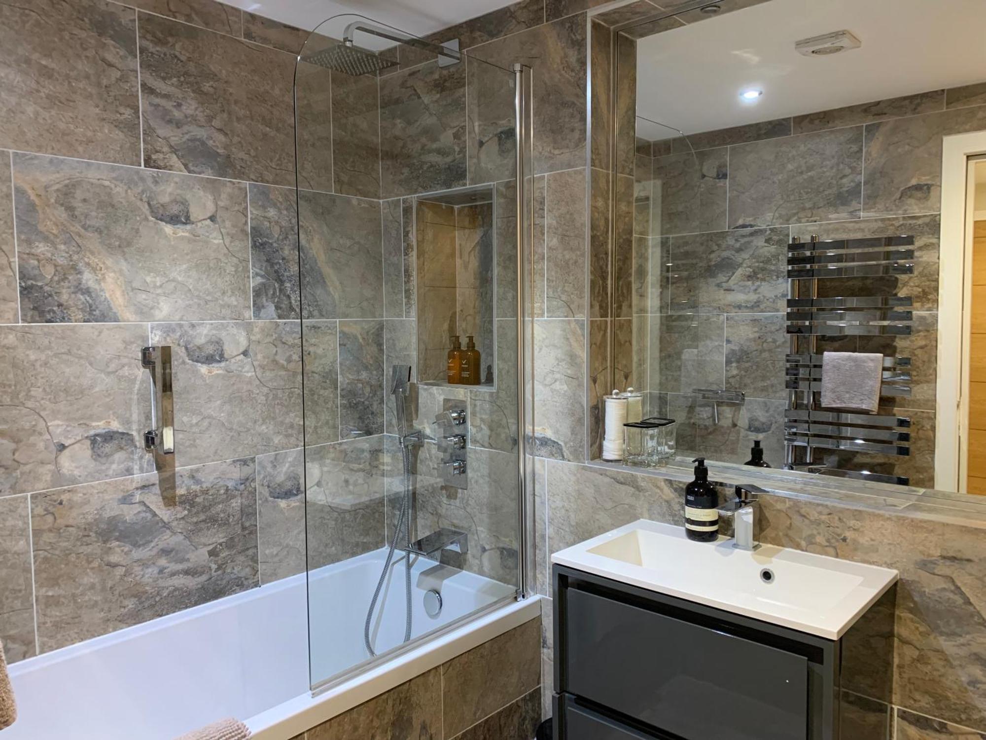 #8 Brunel House Luxury Apartment In Great Malvern Eksteriør billede